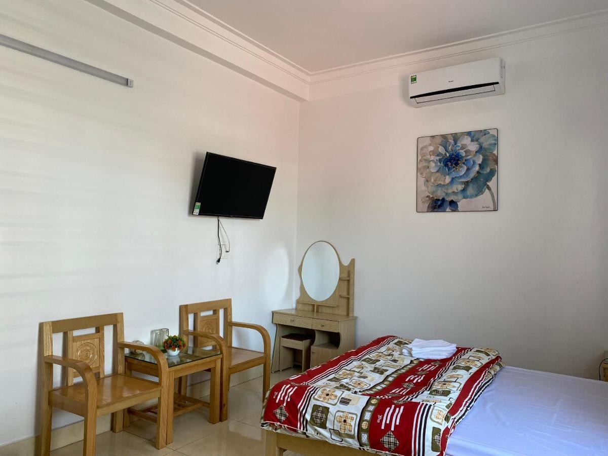 Nha Nghi Manh Binh Bed & Breakfast Hai Phong Exterior foto
