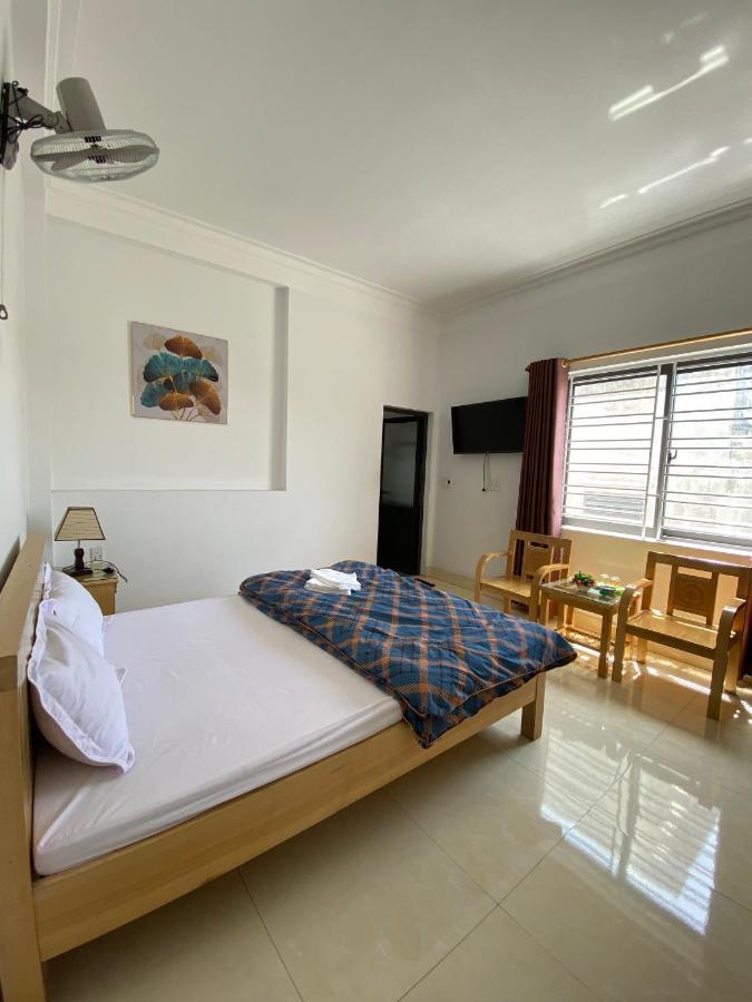 Nha Nghi Manh Binh Bed & Breakfast Hai Phong Exterior foto