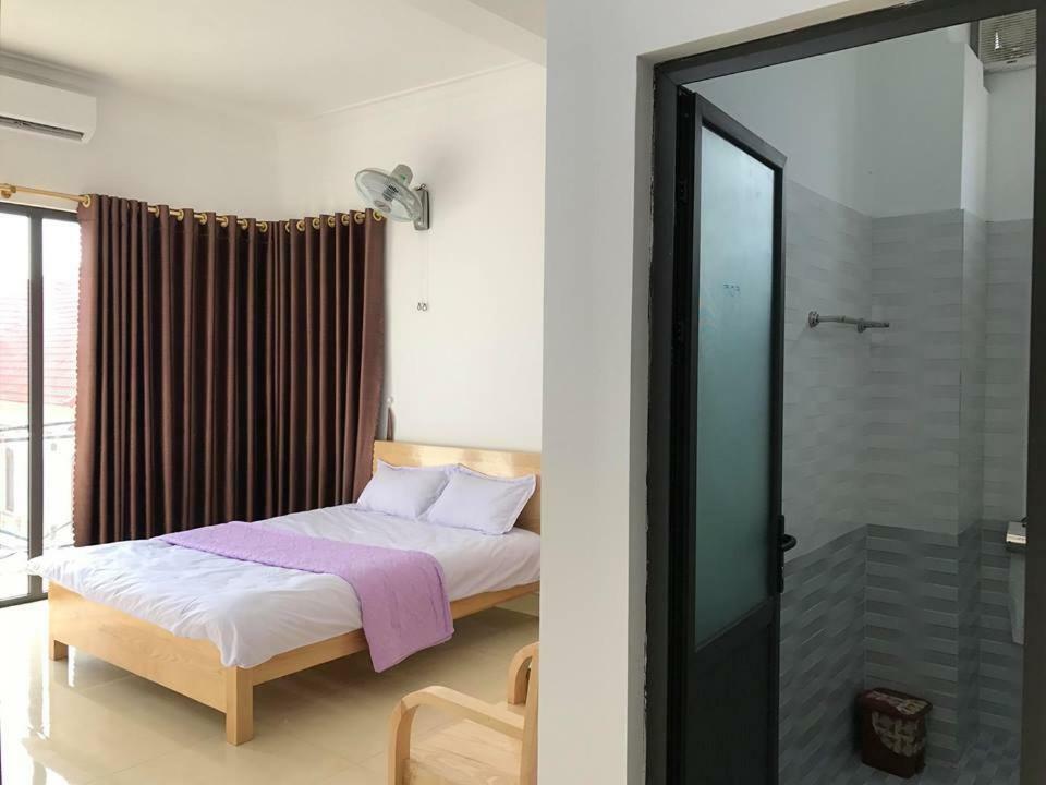 Nha Nghi Manh Binh Bed & Breakfast Hai Phong Exterior foto